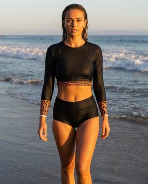 Women's Black / Neon Coral Kapa Tapa Crop Top Rash Guard bikini — Lolekai