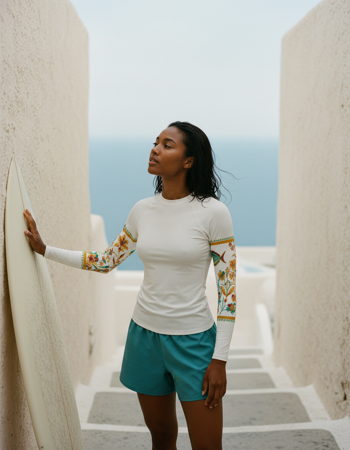 Rashguard — Women's Reef Carnival White Chorus