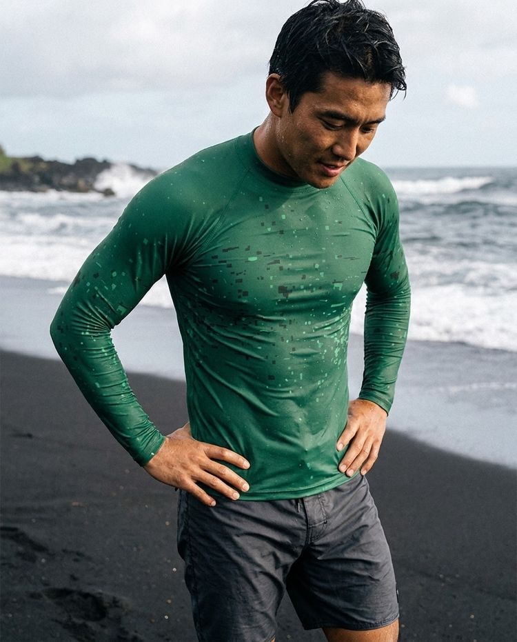 Men's Runway Emerald Surge men's rashguards