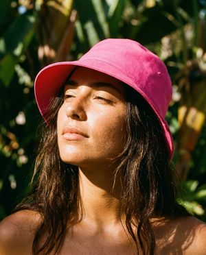 Electric Fuchsia Graphite & Silver bucket hats