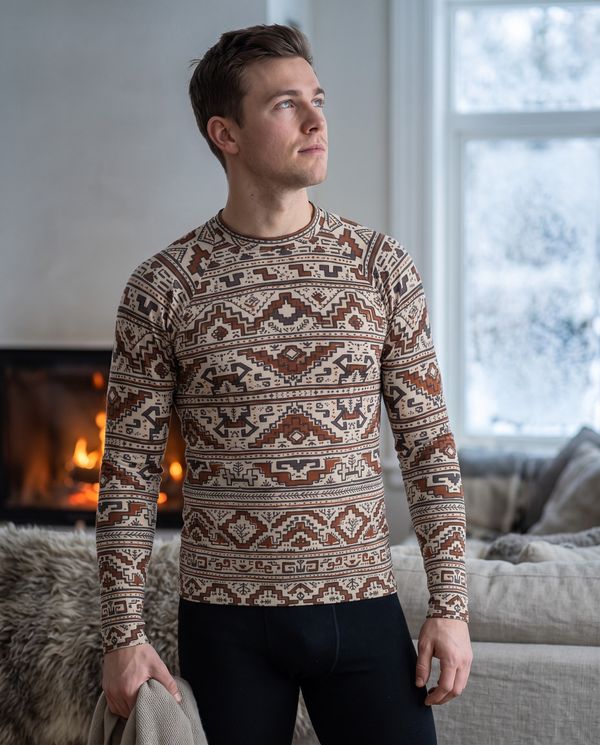 Tundra men's base layer tops