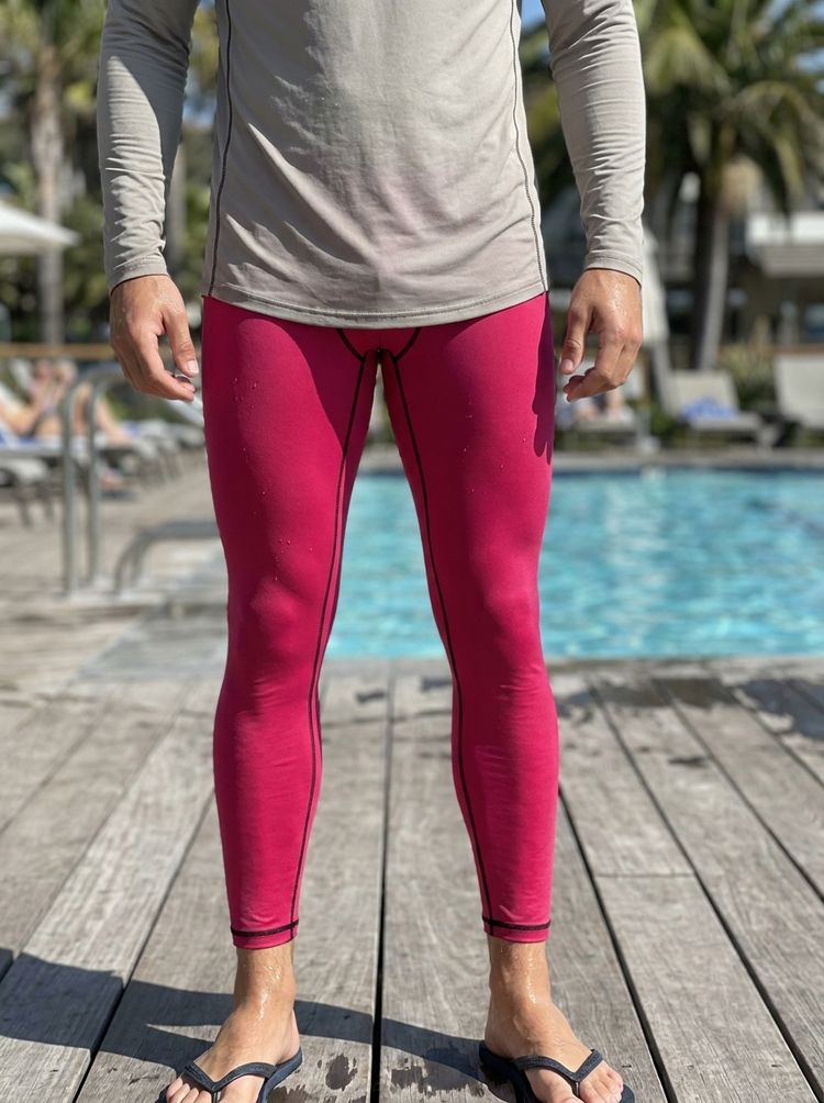 Pink men's swim & gym leggings — Lolekai