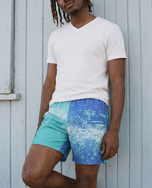 Turquoise to Electric Blue Pixelate Men's Swim Trunks