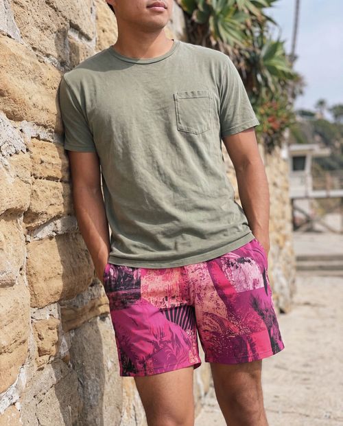 Electric Fuchsia Flamboyance Men's Swim Trunks Men's Swim Trunks — Lolekai