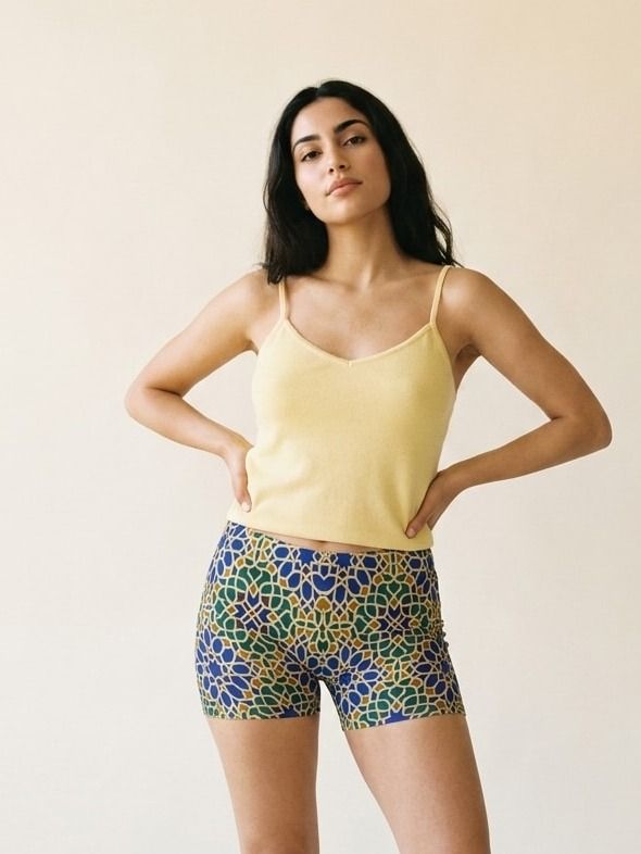 Women's Albaicín Short Shorts