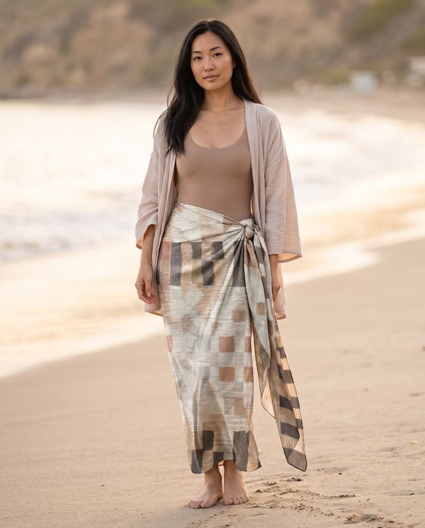 White Onyx Masai Long Sarong