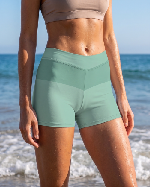 Alexandrite Zloto Mid-Rise Shorts