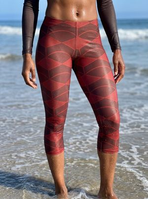 Tsuki Capri Leggings Capri Leggings — Lolekai
