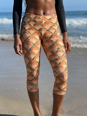 Muskmelon Kairo Capri Leggings Capri Leggings — Lolekai