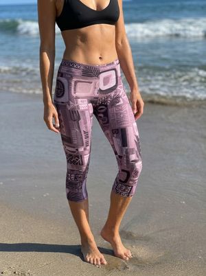 Burnished Lilac Kaikea swim & gym capri leggings