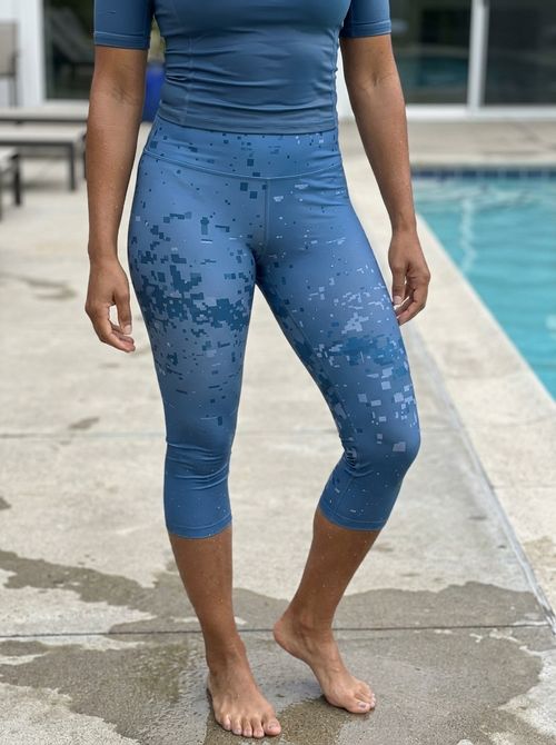 Marina Ember Capri Leggings