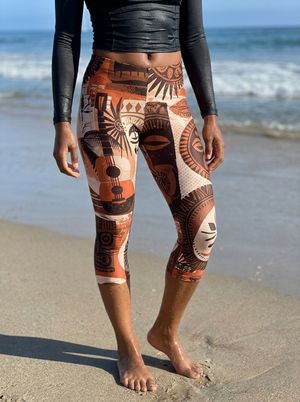 Burnt Sienna Kahuna Capri Leggings Capri Leggings — Lolekai
