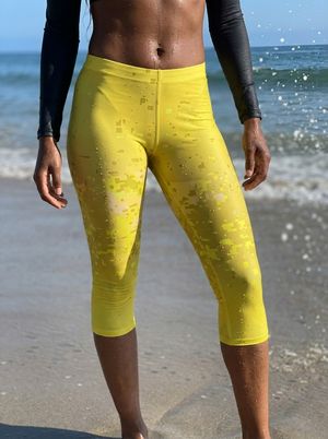 Lemon Yellow Zest Leggings Capri Leggings — Lolekai