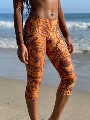 Amber Haze Honua Poni Leggings Capri Leggings — Lolekai