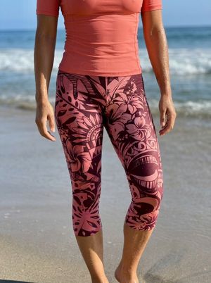 Millennial Pink Honua Lehua swim & gym capri leggings