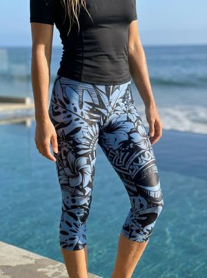 Honua Uli swim & gym capri leggings