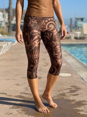 Coffee Bean Nalu Poni Capri Leggings Capri Leggings — Lolekai