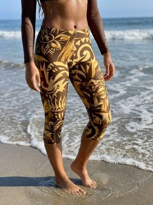 Yellow Nalu Poni Leggings Capri Leggings — Lolekai