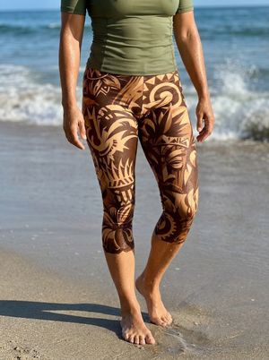 Amber Haze Nalu Poni Leggings Capri Leggings — Lolekai