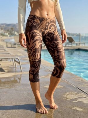Coffee Bean Nalu Poni Leggings Capri Leggings — Lolekai