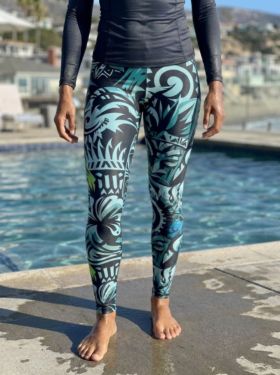 Full Length in Nalu Kai