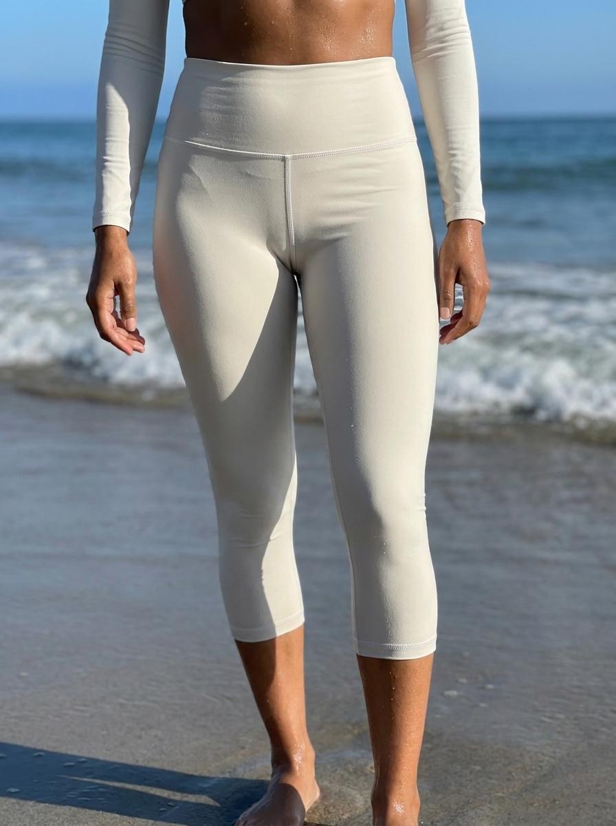 High Waist in Alabaster