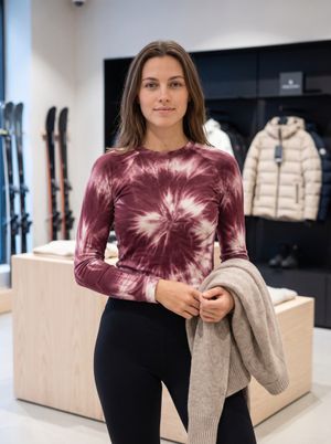 Amaranth Glacier Base Layer Top base layers