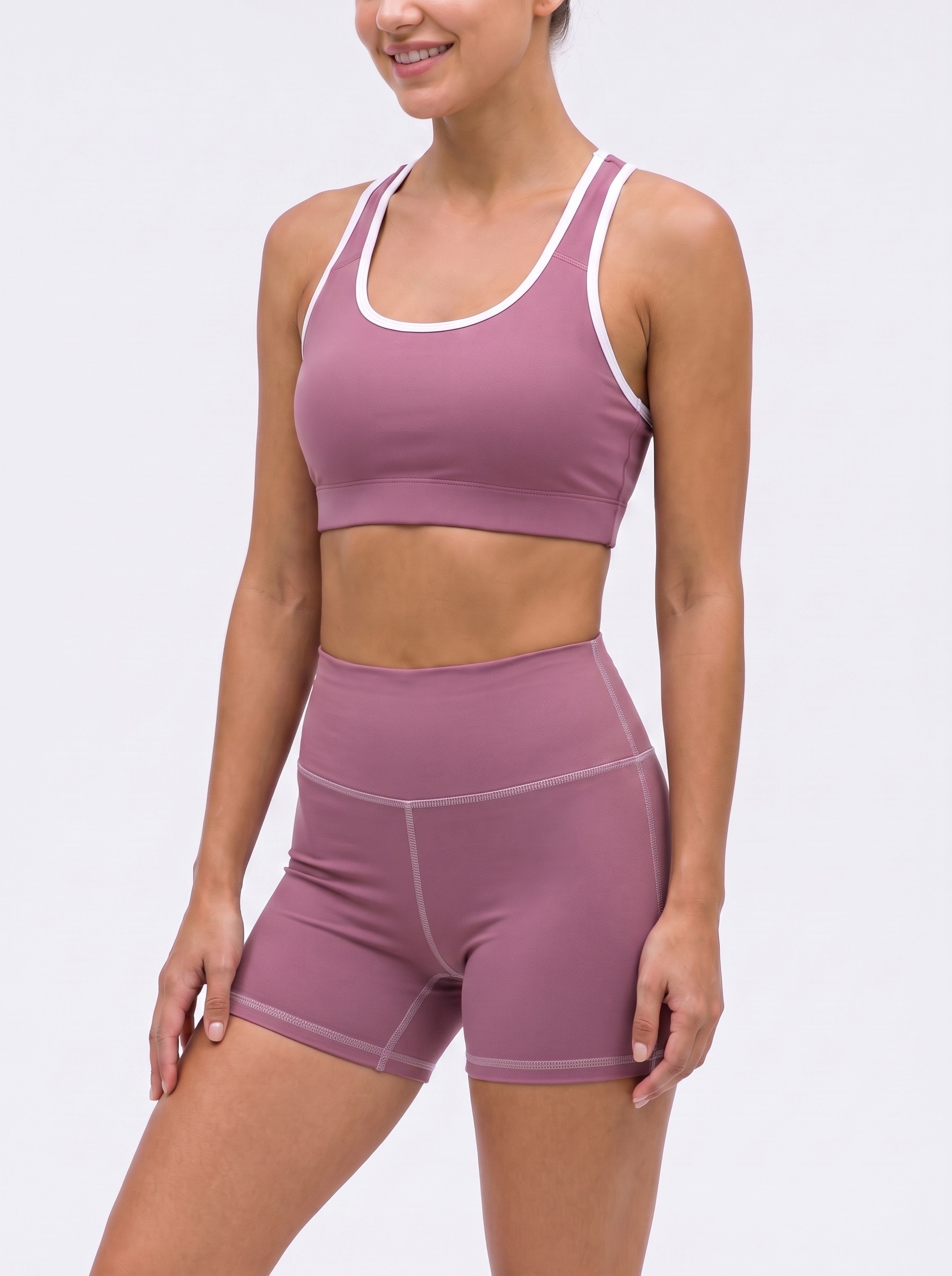 Yoga Shorts in Mauve
