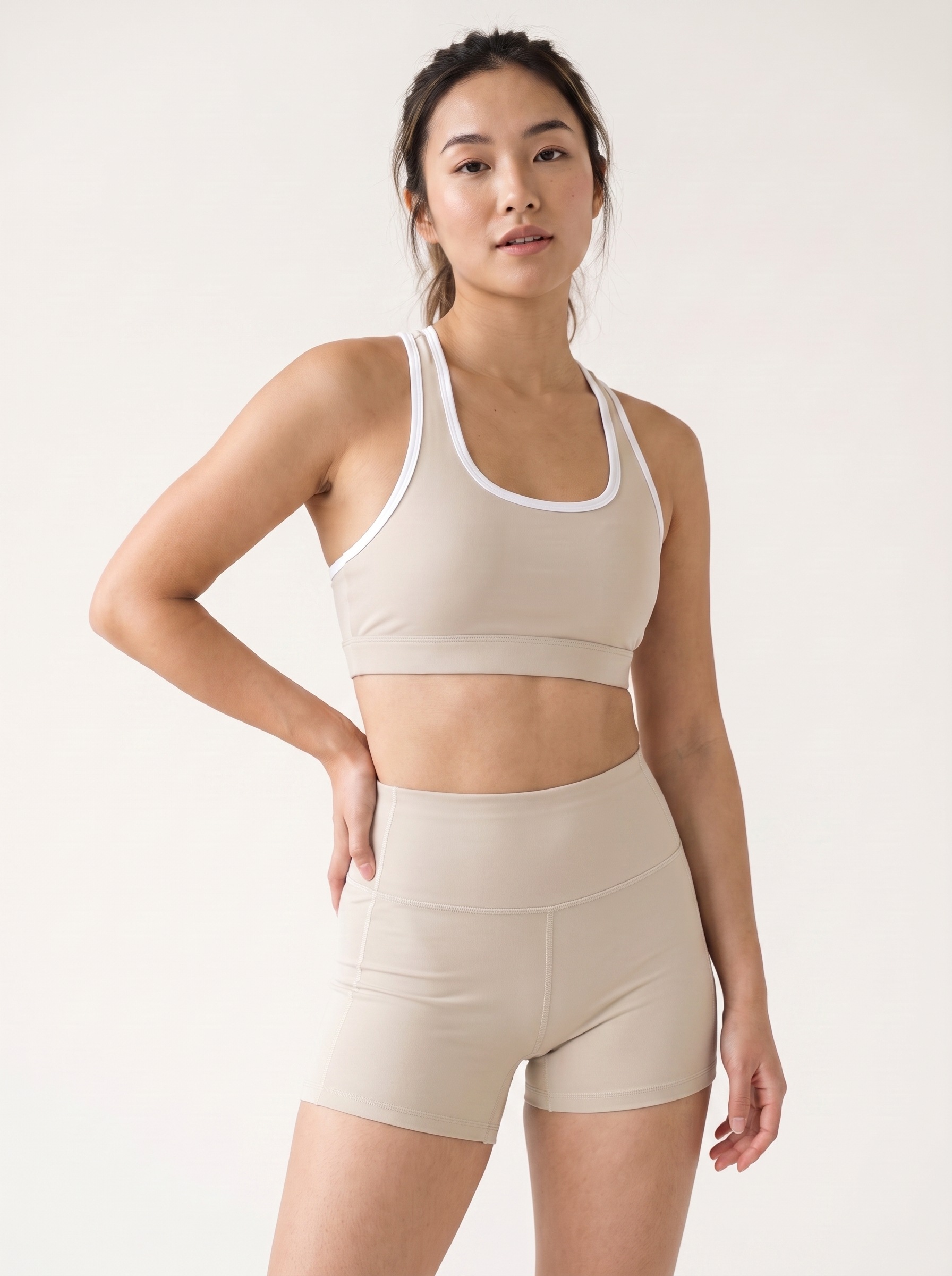 Yoga Shorts in Oyster